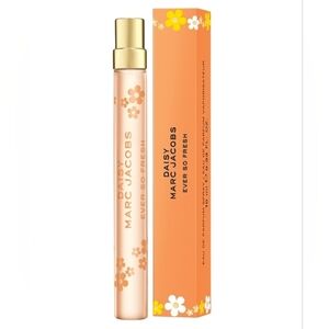 Marc Jacobs Daisy Ever So Fresh EDP Travel Spray with Fruity Rose & Cashmere NWT